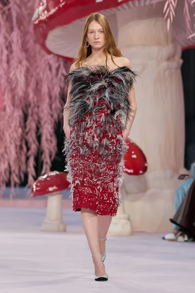 Look 47